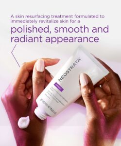 Bild på Glycolic Microdermabrasion Polish, med texten "A skin resurfacing treatment formulated to immediately revitalize skin for a polished, smooth and radiant appearance".