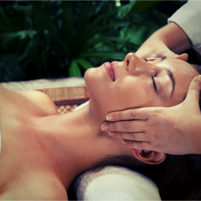 ansiktsmassage Indisk huvud och ansiktsmassage i nacka massage